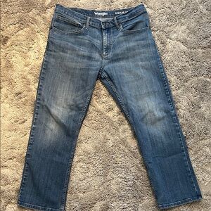 Wrangler Men's Classic Denim Straight Jeans